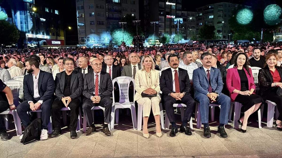 Kırşehir’de Neşet Ertaş Festivali Konseri