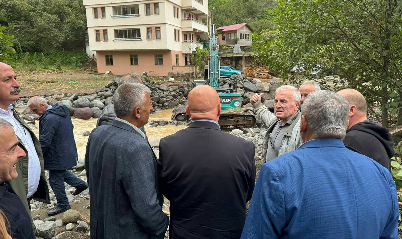 CHP’den, sel felaketi yaşanan Borçka’da inceleme: ‘Mağduriyet giderilmeli’