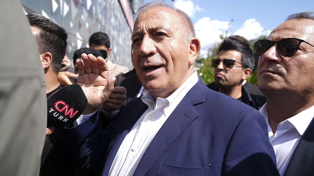 Kayyum Gürsel Tekin, CHP’nin Sarıyer’deki eski il binasına gidecek