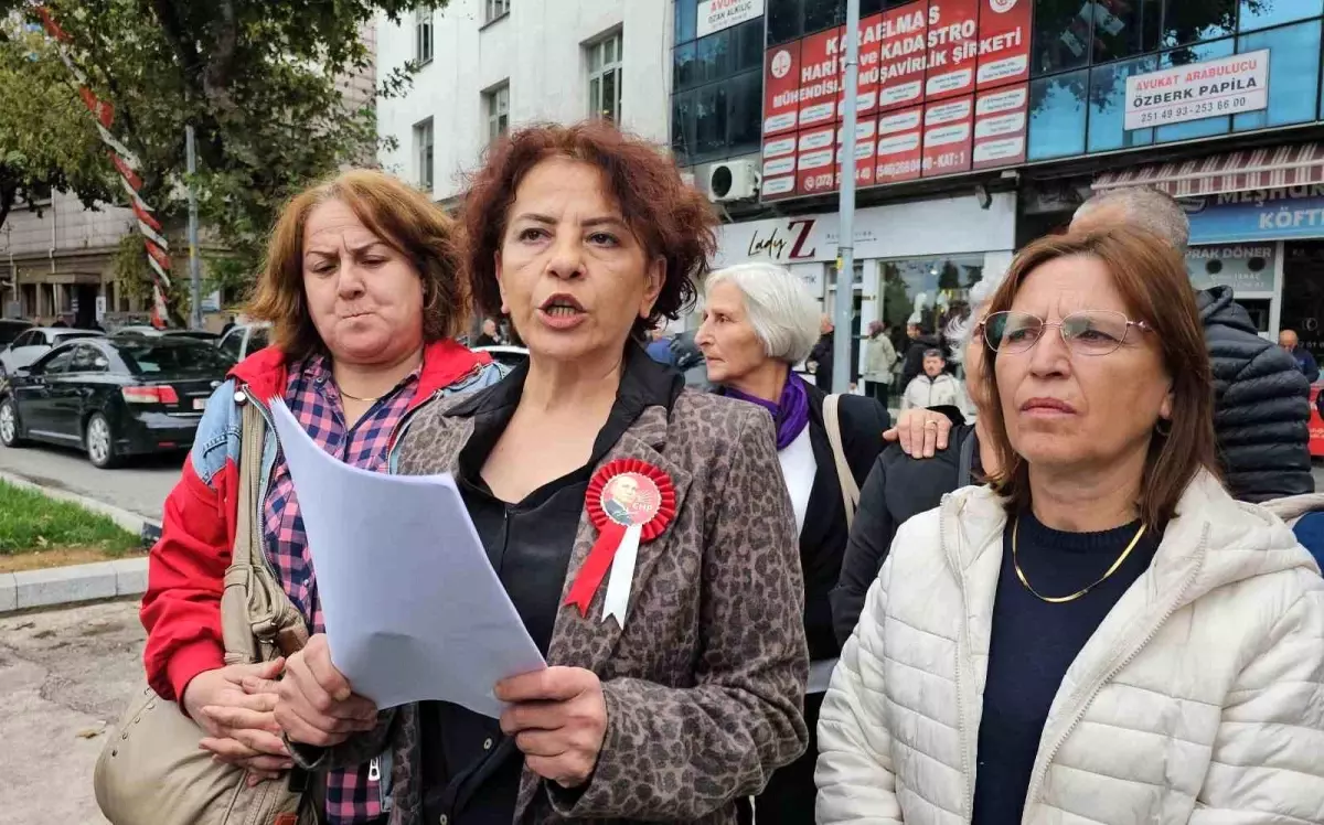 chp zonguldak kadin kollarindan istifa OfU6R1Hp.jpg