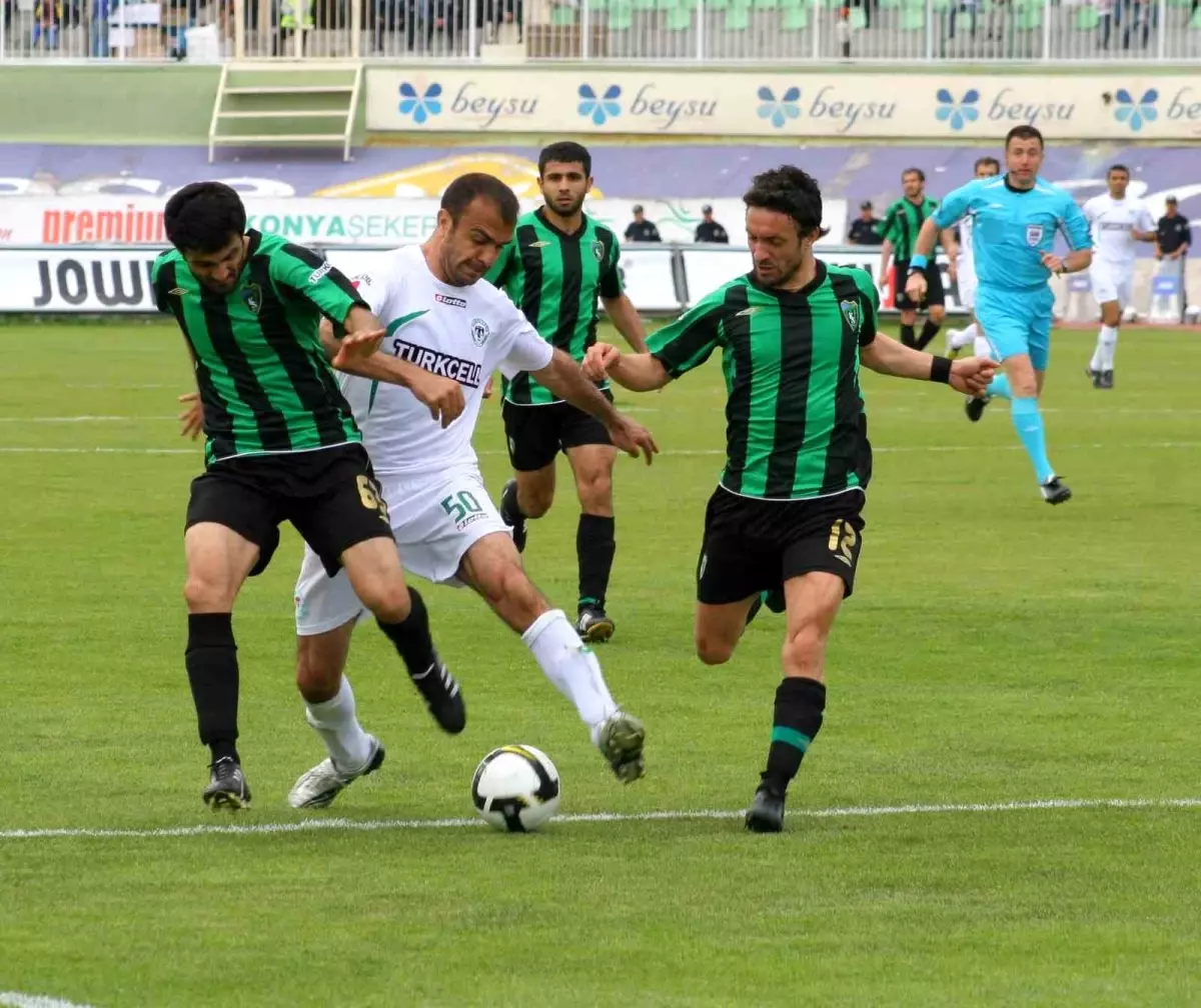 Konyaspor ve Kocaelispor 16 Yıl Aradan Sonra Karşılaşıyor