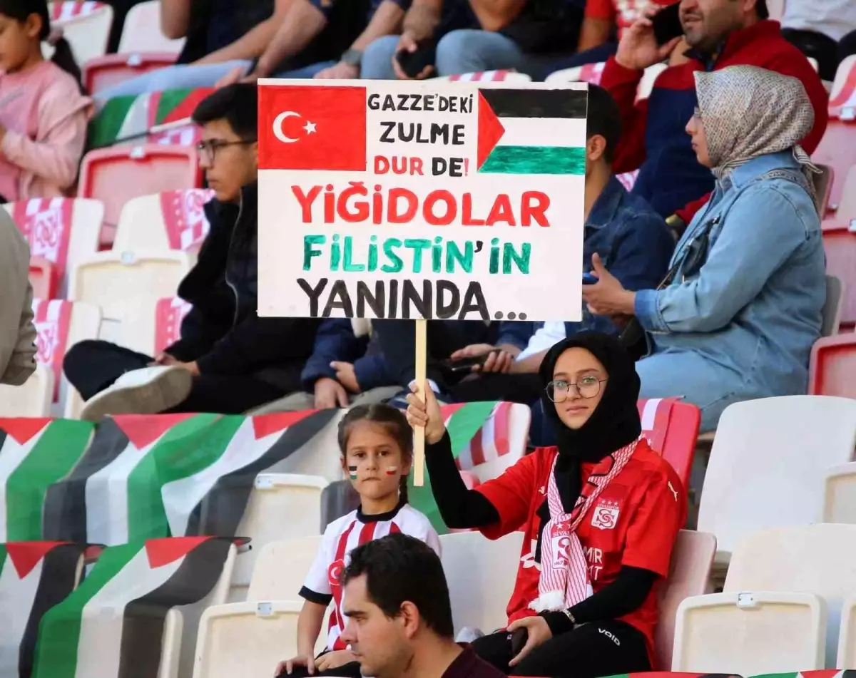Sivasspor’dan Gazze’ye Destek