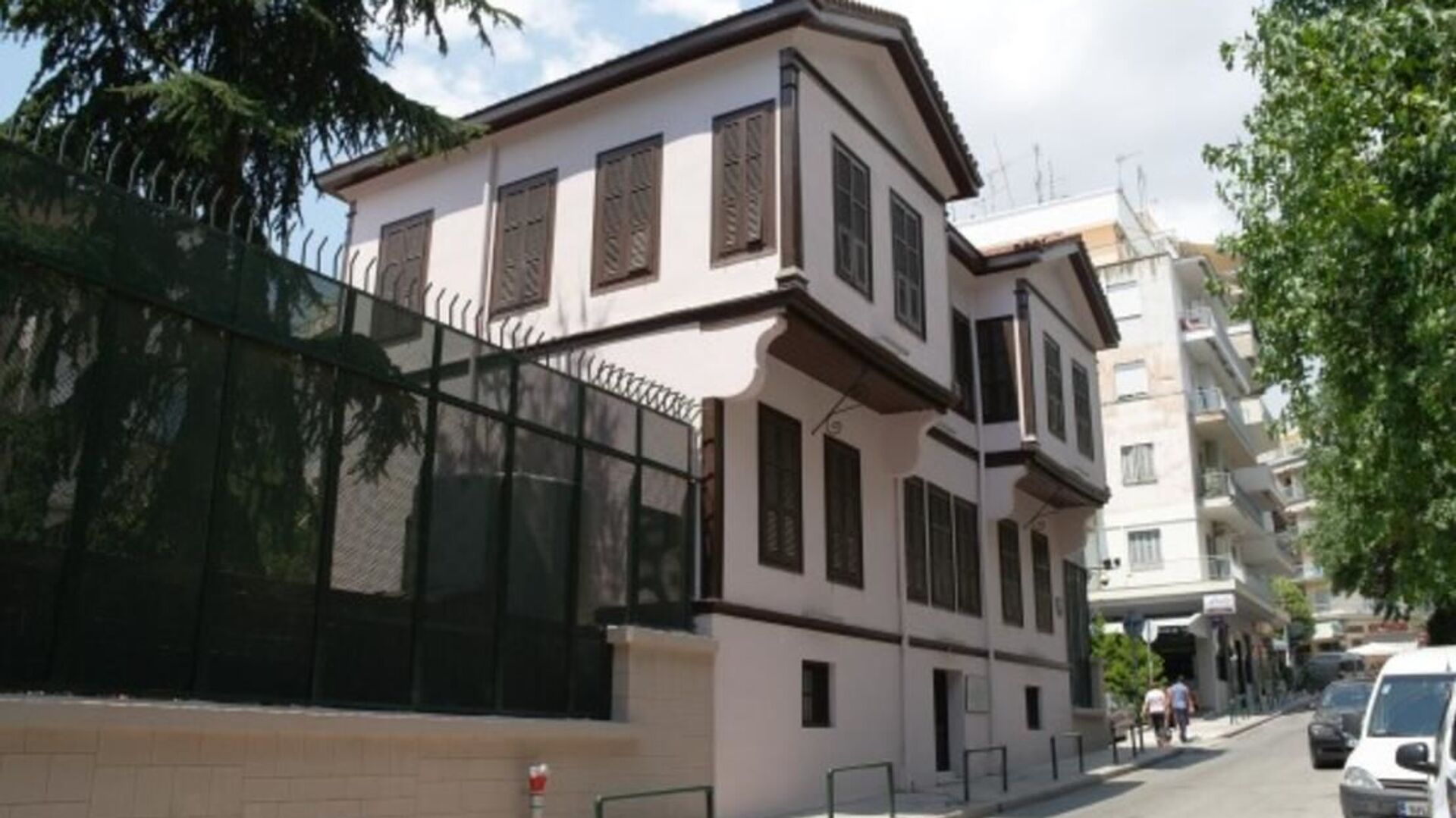 Atatürk’ün doğduğu ev yeniden açılıyor: Selanik’te binden fazla eser sergilenecek