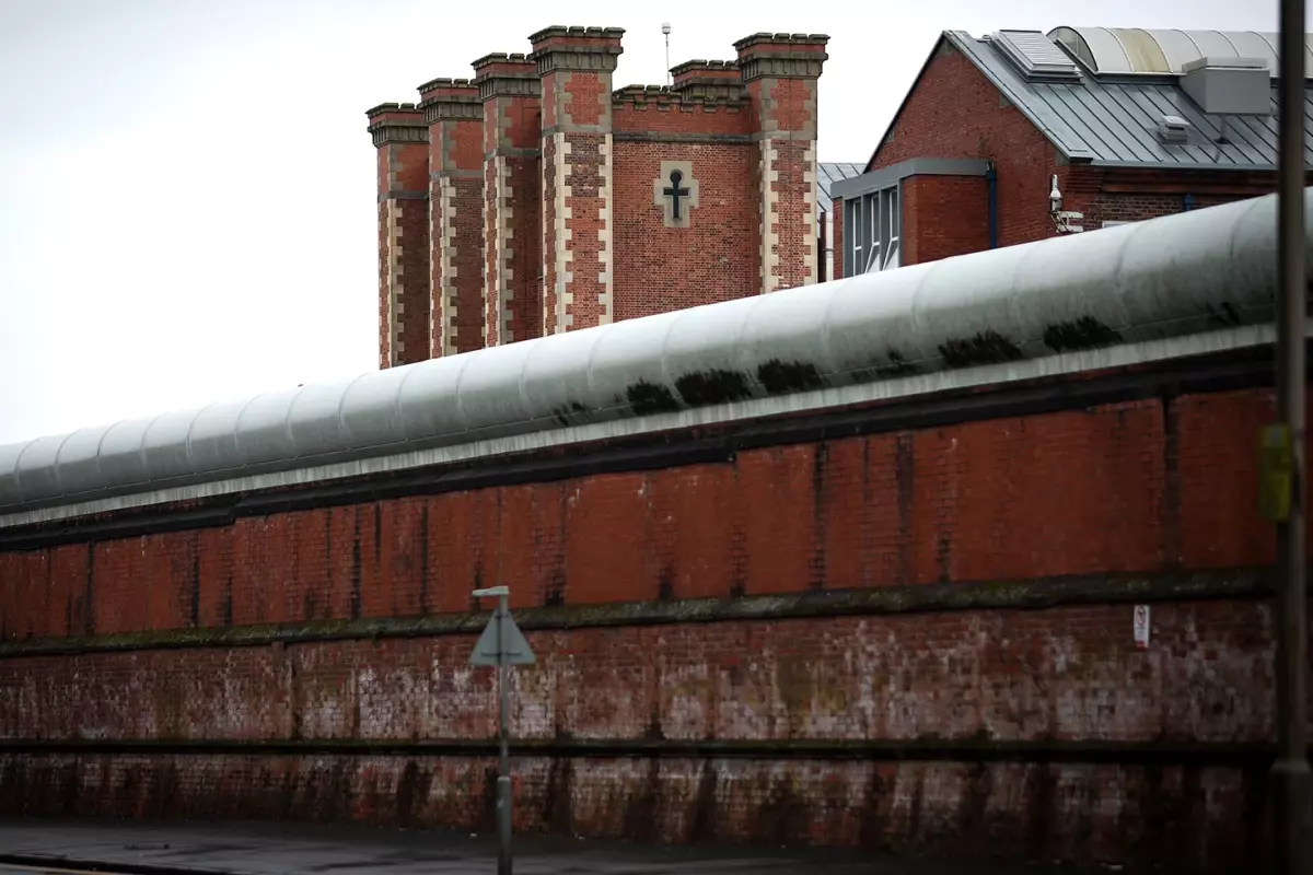 ingilterede mahkum krizi 1 hafta icinde 2 mahkum yanlislikla serbest birakildi 7Rp4jHqq.jpg