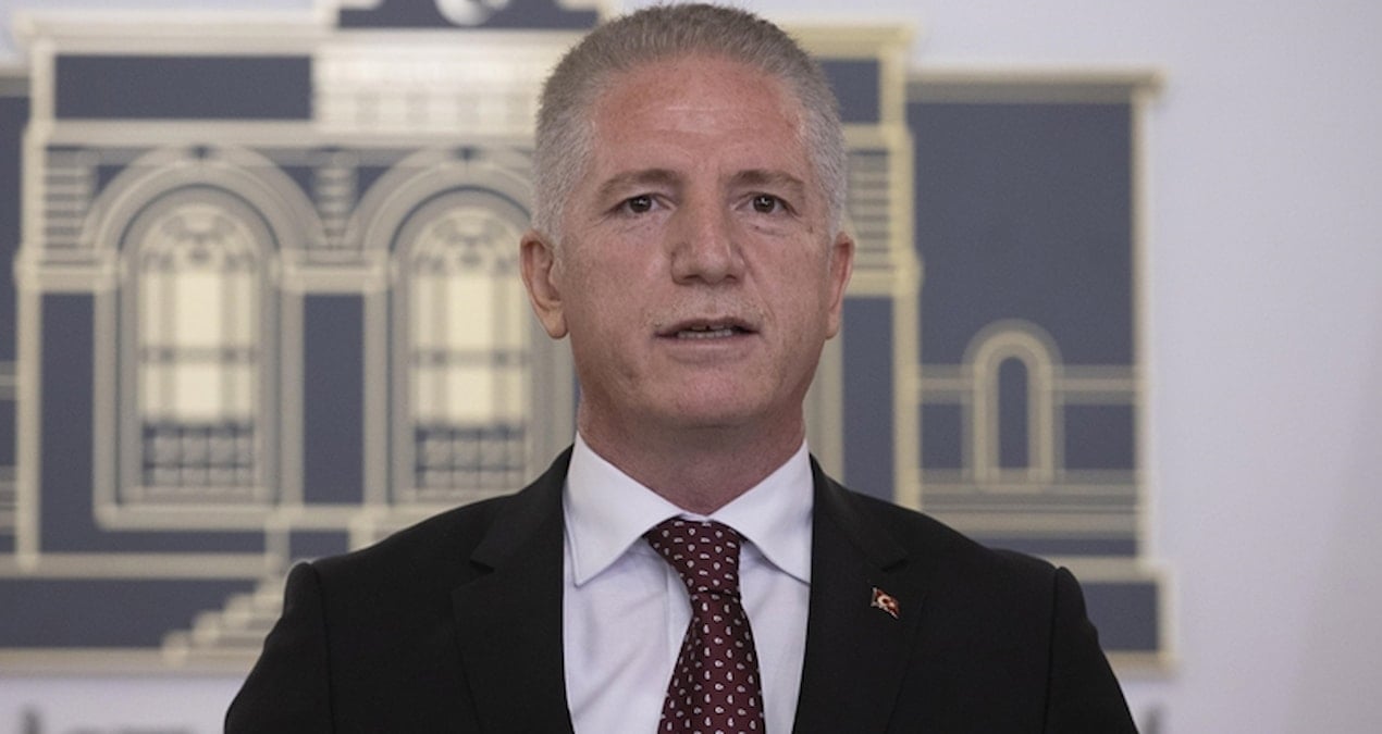 150 avukattan Vali Davut Gül hakkında suç duyurusu