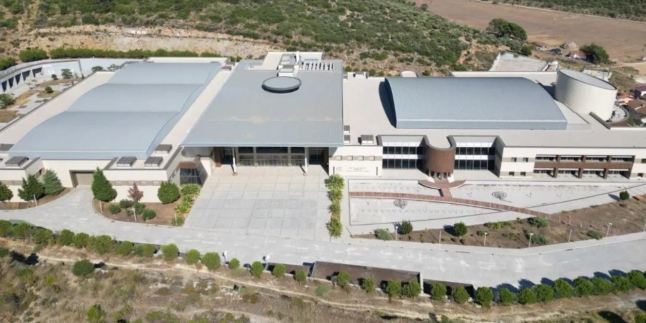 Bakanlık ‘yok sayıyor’ milyon dolarlar eriyor! Turizm cennetinde bürokrasi skandalı