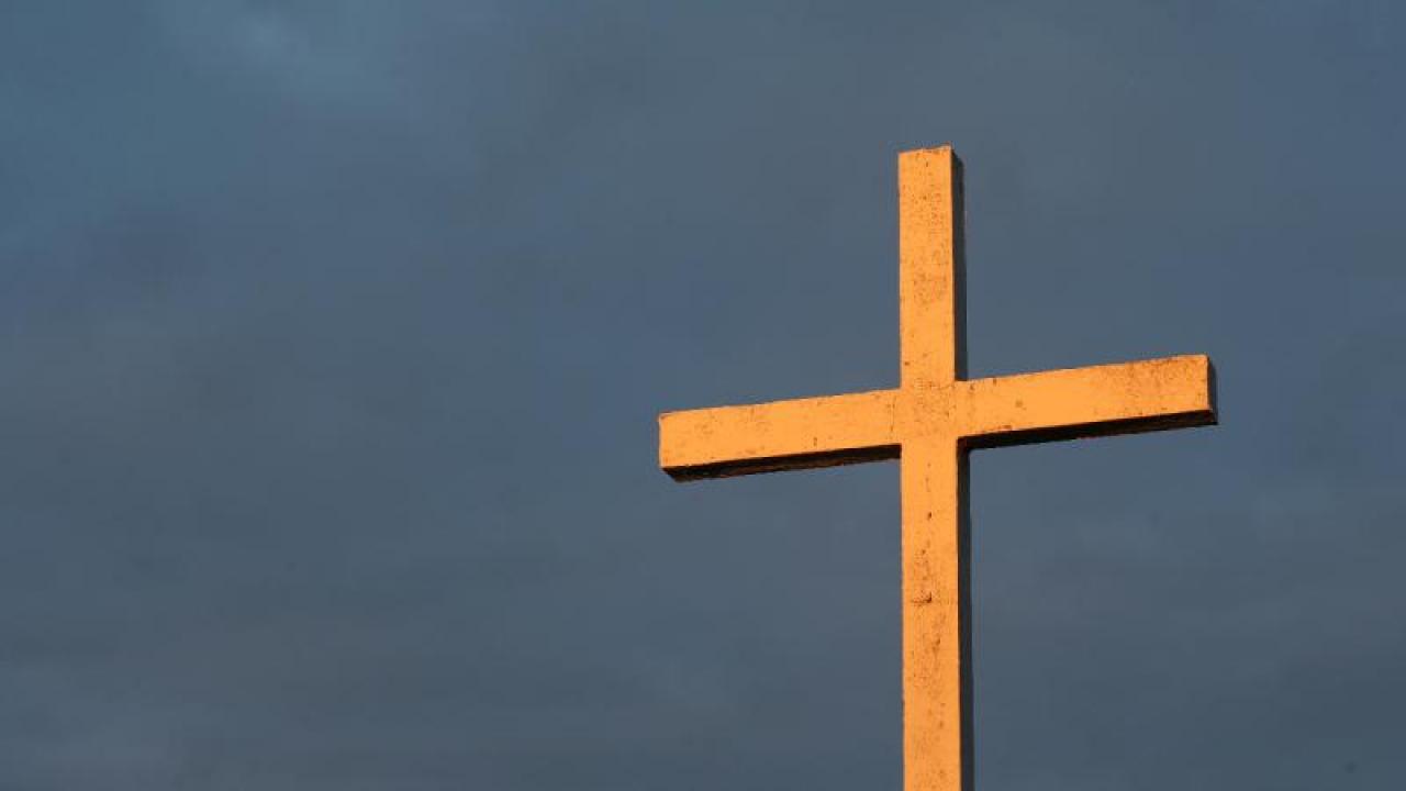 Hırvatistanlı rahibenin foyası ortaya çıktı! ‘Müslüman saldırdı’ yalanı elinde patladı!