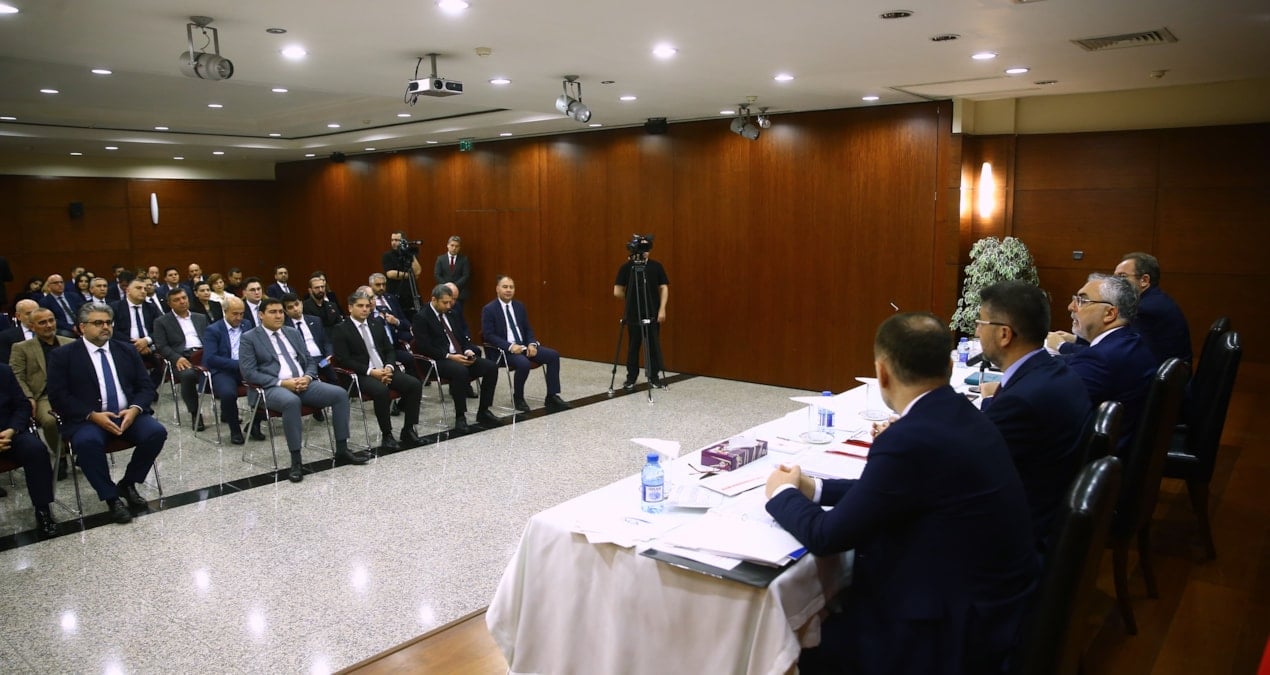 Işıkhan Bakü’de Türk iş insanlarıyla buluştu