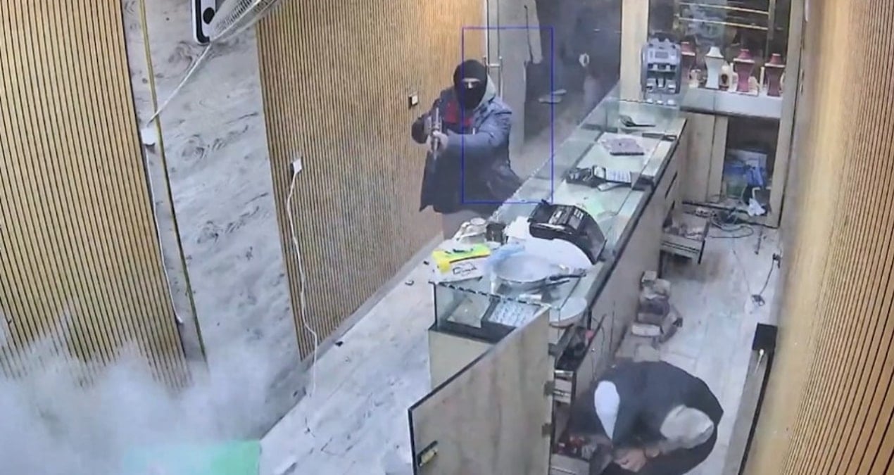 Suriye’de kanlı kuyumcu soygunu: O anlar kamerada