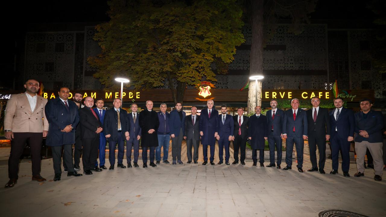 TBMM Başkanı Kurtulmuş, Tacikistan’da Türk iş insanlarıyla buluştu