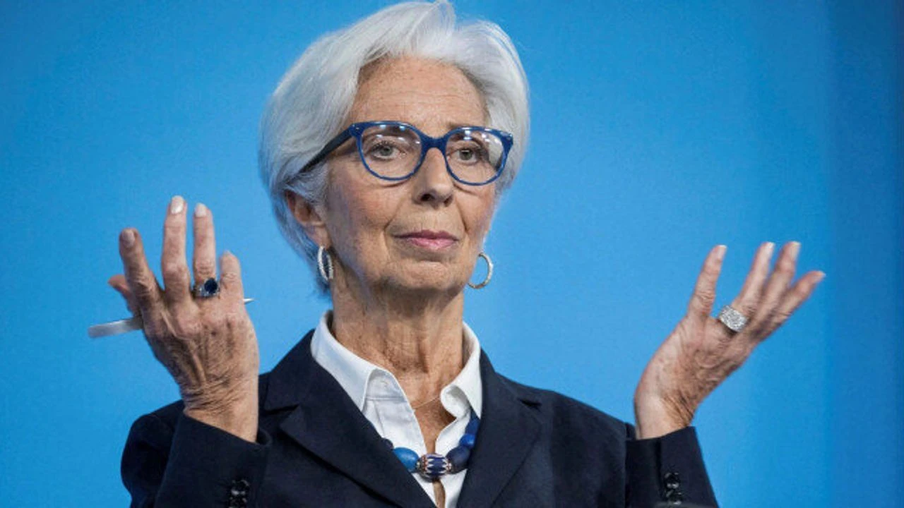 Christine Lagarde, Davos'taki Özel Yemekte ABD'li Bakanın Konuşması Sırasında Odadan Ayrıldı