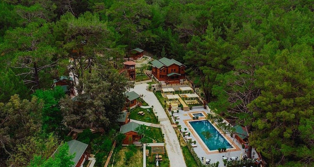 Antalya’daki Babylond Town Oteli 116 Milyon Liraya Satışa Çıktı