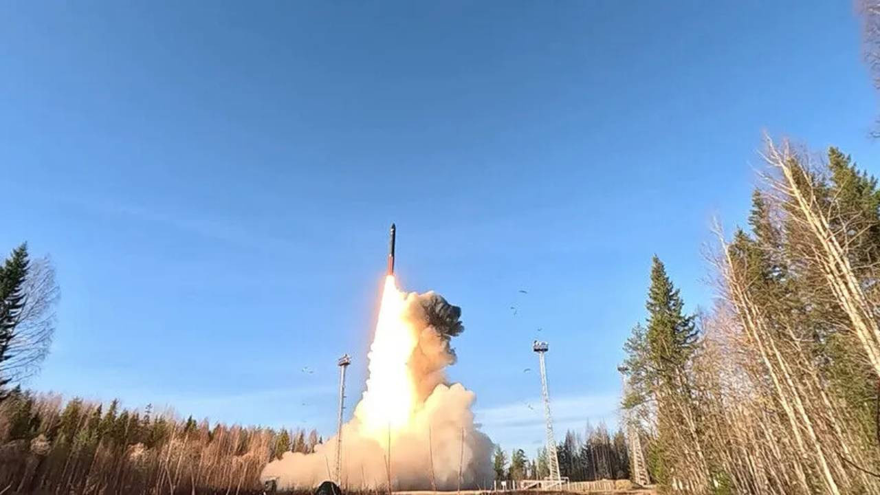 10 ulke imzayi atti avrupada yeni savunma koalisyonu resmen kuruldu NazD4a5v